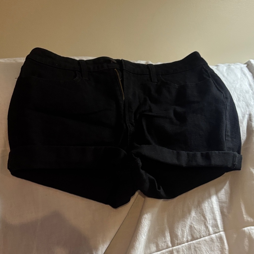 Old Navy Women's Black Jean Shorts